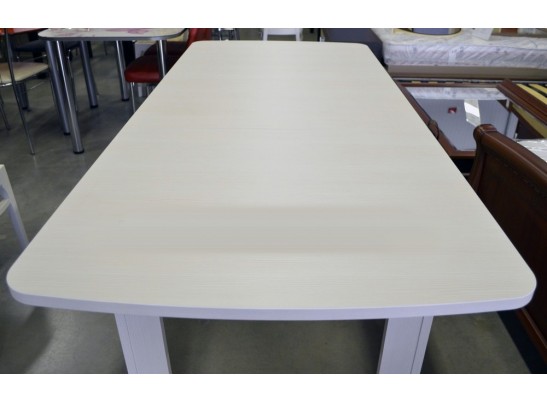 Оливия, Стол раздвижной