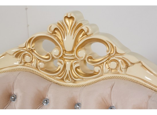 Кресло Эсмеральда, крем (ткань золото)