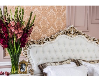 Кровать двуспальная с мягким изголовьем Анна Мария, белая матовая