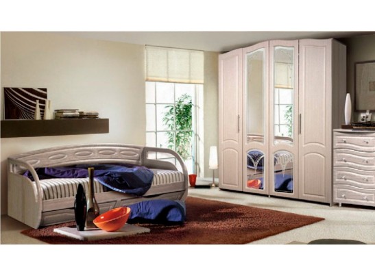 Клеопатра, Полка угловая Б