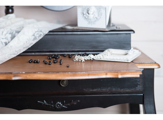 Макияжный столик с зеркалом ST9121N (черный сапфир)