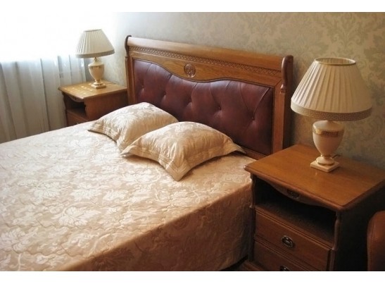 Кровать Лика с ножной спинкой, цвет медовый дуб ММ-137-02/16