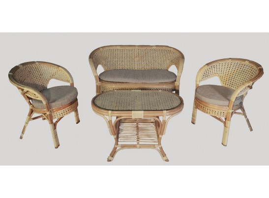 Комплект для отдыха 02/15 с двухместным диваном