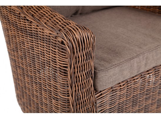 "Равенна" плетеное кресло из искусственного ротанга, цвет коричневый с серой подушкой в Набережных Челнах