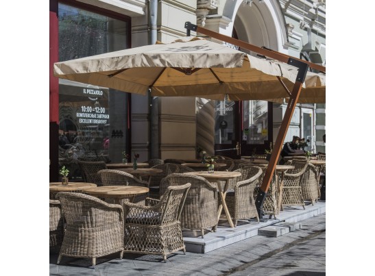 "Равенна" плетеное кресло из искусственного ротанга, цвет соломенный с серой подушкой в Набережных Челнах