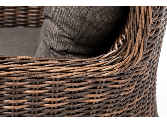 "Алиса" кресло плетеное, цвет коричневый с подушками в Набережных Челнах