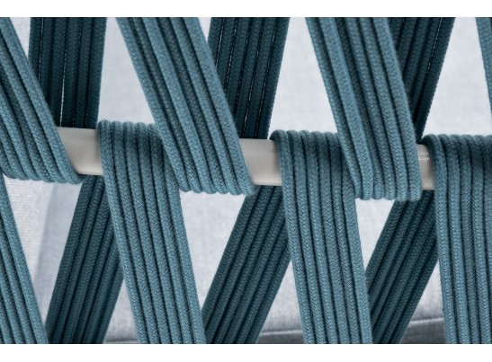 "Диего" диван 2-местный плетеный из роупа, каркас алюминий светло-серый (RAL7035) муар, роуп бирюзовый круглый, ткань светло-серая в Набережных Челнах