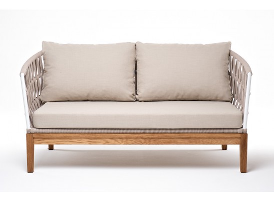 "Диего" диван 2-местный плетеный из роупа, основание дуб, каркас алюминий светло-серый (RAL7035) муар, роуп бежевый круглый, ткань бежевая 052 в Набережных Челнах