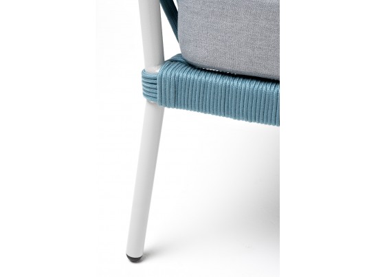 "Диего" кресло плетеное из роупа, каркас алюминий светло-серый (RAL7035) муар, роуп бирюзовый круглый, ткань светло-серая в Набережных Челнах