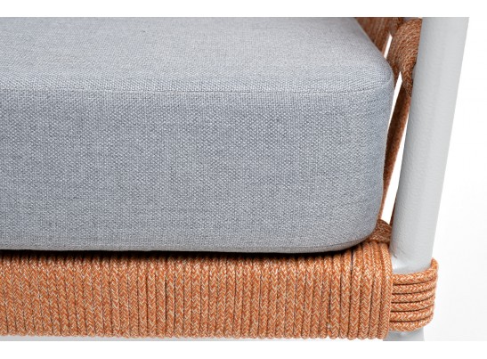 "Диего" кресло плетеное из роупа, каркас алюминий светло-серый (RAL7035) муар, роуп оранжевый меланж круглый, ткань светло-серая в Набережных Челнах