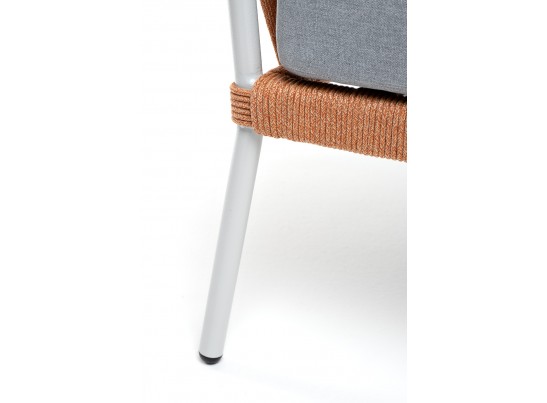 "Диего" кресло плетеное из роупа, каркас алюминий светло-серый (RAL7035) муар, роуп оранжевый меланж круглый, ткань светло-серая в Набережных Челнах