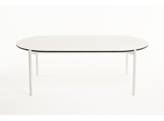 "Диего" журнальный стол из HPL 120х60 H40, каркас белый муар, цвет "молочный" в Набережных Челнах