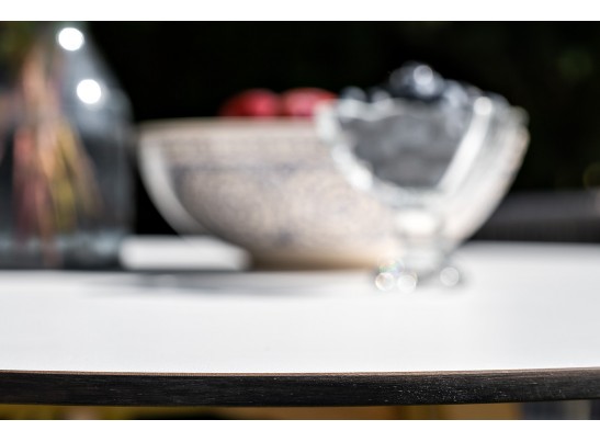 "Франческо" интерьерный стол из HPL круглый Ø100см, цвет молочный в Набережных Челнах