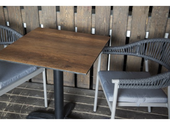 "Каффе" интерьерный стол из HPL квадратный 64х64см, цвет "дуб" в Набережных Челнах