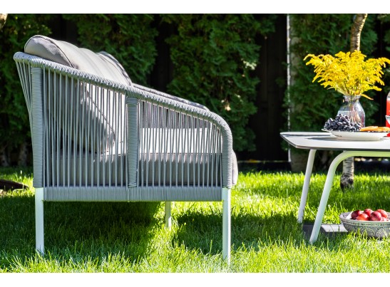 "Канны" диван 2-местный плетеный из роупа, каркас алюминий белый, роуп светло-серый, ткань светло-серая в Набережных Челнах