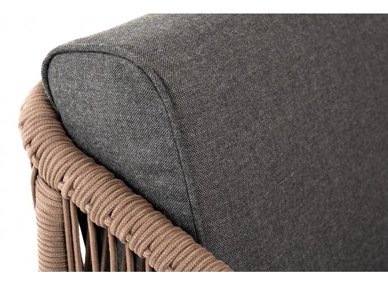 "Канны" кресло плетеное из роупа, каркас алюминий коричневый (RAL8016) муар, роуп коричневый круглый, ткань темно-серая 027 в Набережных Челнах