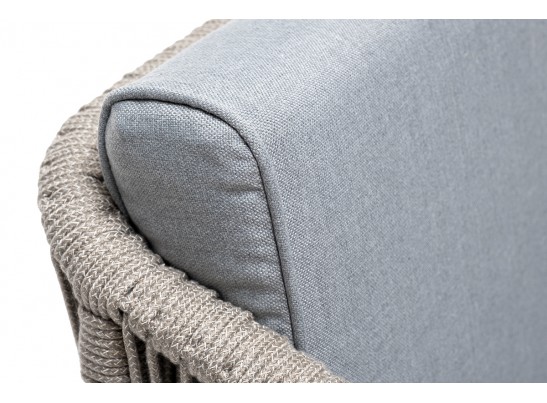 "Канны" кресло плетеное из роупа, каркас алюминий светло-серый (RAL7035) муар, роуп серый меланж круглый, ткань светло-серая в Набережных Челнах