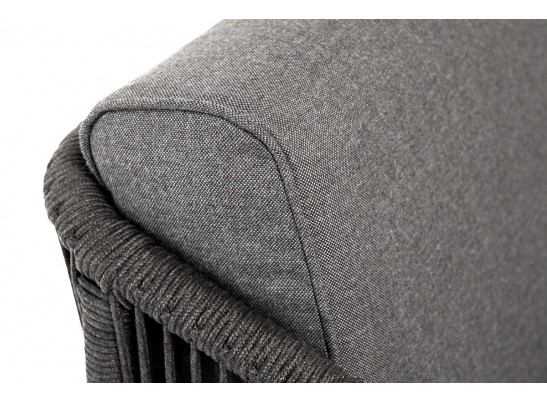 "Канны" кресло плетеное из роупа, каркас алюминий темно-серый (RAL7024) муар, роуп темно-серый круглый, ткань темно-серая 027 в Набережных Челнах