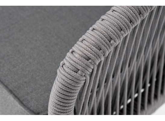 "Канны" кресло плетеное из роупа, каркас алюминий белый муар, роуп светло-серый круглый, ткань серая 017 в Набережных Челнах