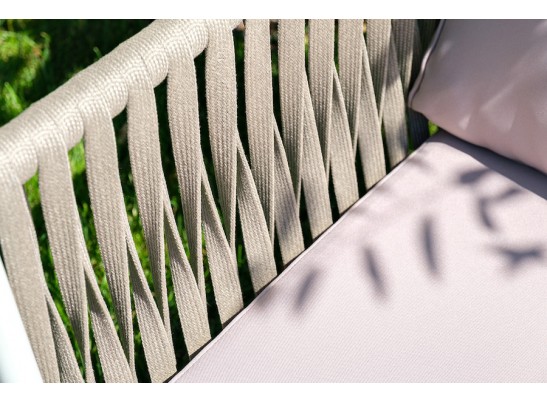 "Касабланка" диван 3-местный плетеный из роупа, каркас алюминий белый муар, роуп бежевый 20мм, ткань бежевая 052 в Набережных Челнах