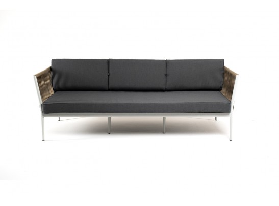 "Касабланка" диван 3-местный плетеный из роупа, каркас алюминий светло-серый (RAL7035) муар, роуп серо-коричневый 23мм, ткань серая 017 в Набережных Челнах