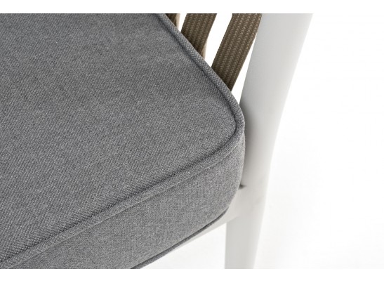 "Касабланка" кресло плетеное из роупа, каркас алюминий светло-серый (RAL7035) муар, роуп серо-коричневый 23мм, ткань серая 017 в Набережных Челнах