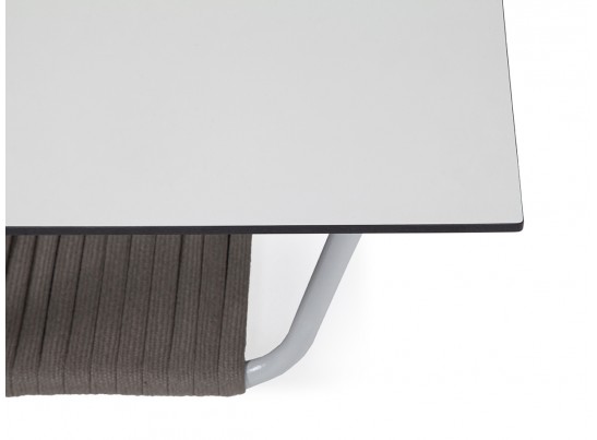 "Глория" журнальный стол 70х70см из HPL, цвет молочный в Набережных Челнах