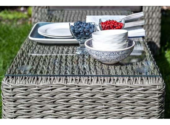 "Кон Панна" столик журнальный из искусственного ротанга (гиацинт), цвет серый в Набережных Челнах