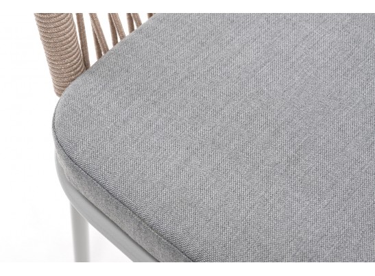 "Лион" стул плетеный из роупа, каркас из стали светло-серый (RAL7035) муар, роуп бежевый круглый, ткань светло-серая в Набережных Челнах
