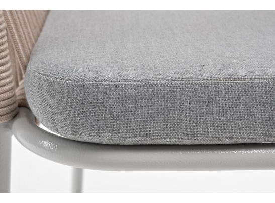 "Лион" стул плетеный из роупа, каркас из стали светло-серый (RAL7035) муар, роуп бежевый круглый, ткань светло-серая в Набережных Челнах