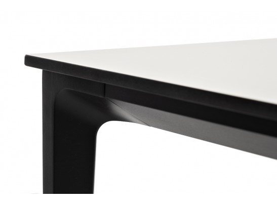 "Малага" обеденный стол из HPL 160х80см, цвет молочный, каркас черный в Набережных Челнах
