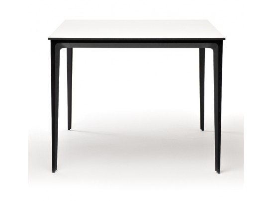 "Малага" обеденный стол из HPL 90х90см, цвет молочный, каркас черный в Набережных Челнах