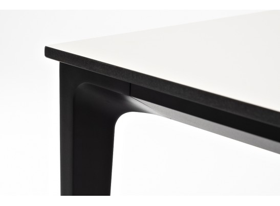 "Малага" обеденный стол из HPL 90х90см, цвет молочный, каркас черный в Набережных Челнах