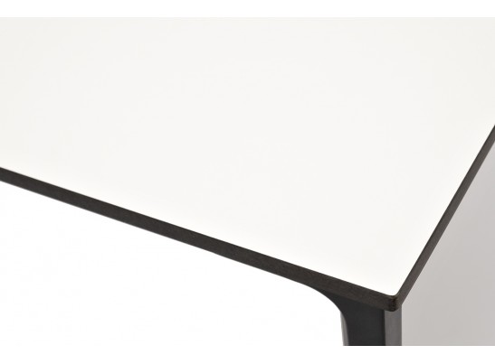 "Малага" обеденный стол из HPL 90х90см, цвет молочный, каркас черный в Набережных Челнах