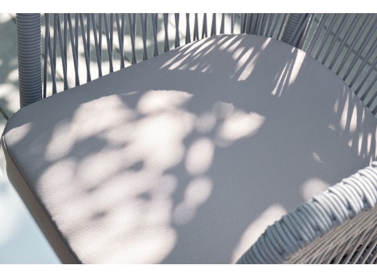 "Марсель" стул плетеный из роупа, каркас алюминий темно-серый (RAL7024), роуп светло-серый круглый, ткань светло-серая в Набережных Челнах