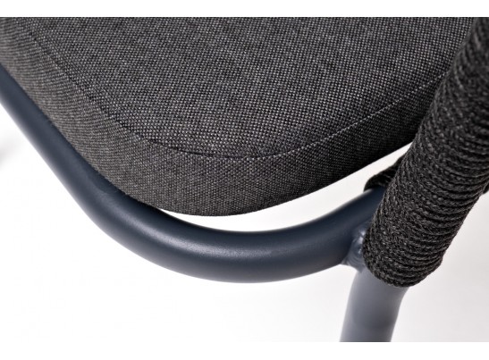 "Марсель" стул плетеный из роупа, каркас алюминий темно-серый (RAL7024) муар, роуп темно-серый круглый, ткань темно-серая 027 в Набережных Челнах