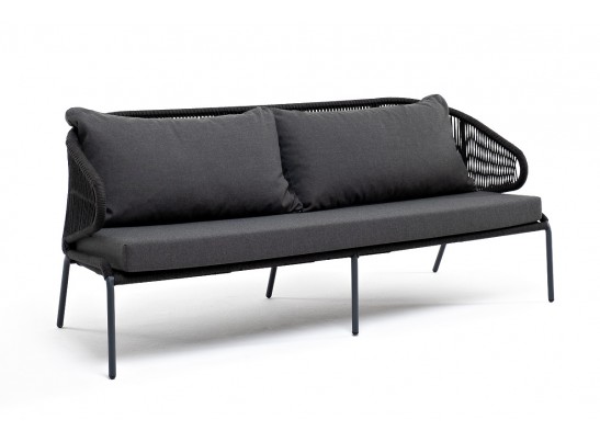 "Милан" диван 3-местный плетеный из роупа, каркас алюминий темно-серый (RAL7024) муар, роуп темно-серый круглый, ткань темно-серая 027 в Набережных Челнах