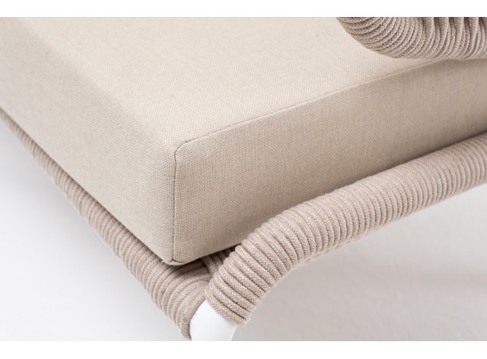 "Милан" диван 3-местный плетеный из роупа, каркас алюминий белый муар, роуп бежевый круглый, ткань бежевая 052 в Набережных Челнах