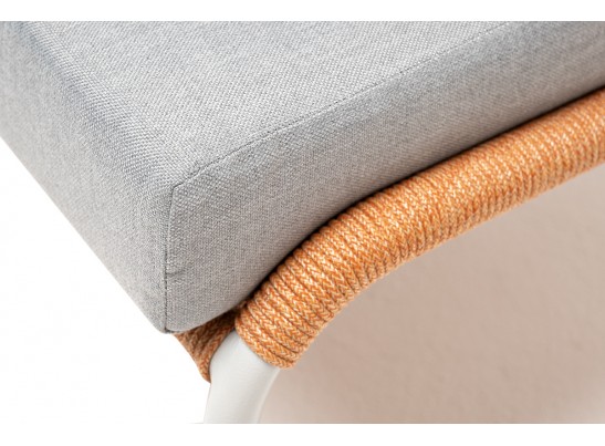 "Милан" кресло плетеное из роупа, каркас алюминий светло-серый (RAL7035) муар, роуп оранжевый меланж круглый, ткань светло-серая в Набережных Челнах