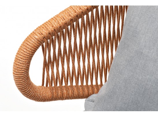 "Милан" кресло плетеное из роупа, каркас алюминий светло-серый (RAL7035) муар, роуп оранжевый меланж круглый, ткань светло-серая в Набережных Челнах