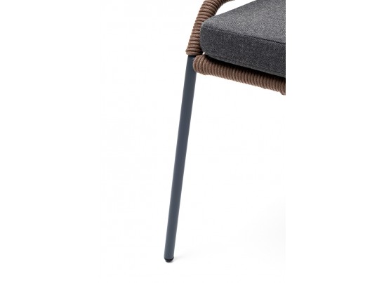 "Милан" стул плетеный из роупа, каркас алюминий серый (RAL7022) муар, роуп коричневый круглый, ткань темно-серая 027 в Набережных Челнах