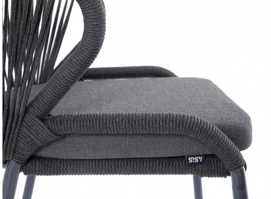 "Милан" стул плетеный из роупа, каркас алюминий темно-серый (RAL7024) муар, роуп темно-серый круглый, ткань темно-серая 027 в Набережных Челнах