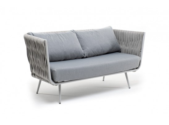 "Монако" диван 2-местный плетеный из роупа, каркас алюминий светло-серый (RAL7035) муар, роуп светло-серый 40 мм, ткань светло-серая в Набережных Челнах