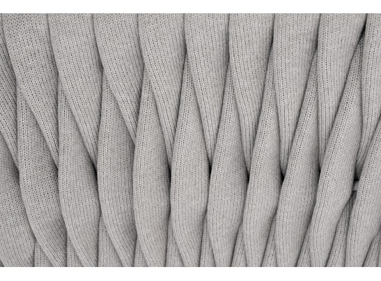 "Монако" кресло плетеное из роупа, каркас алюминий светло-серый (RAL7035) муар, роуп светло-серый 40 мм, ткань светло-серая в Набережных Челнах