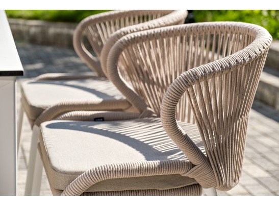 "Венето" обеденная группа на 6 персон со стульями "Милан", каркас белый, роуп бежевый в Набережных Челнах