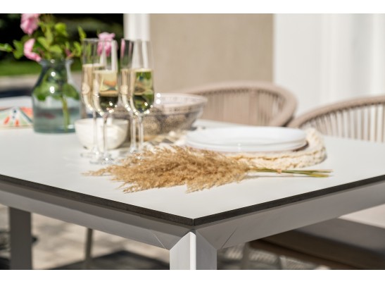 "Венето" обеденная группа на 6 персон со стульями "Милан", каркас белый, роуп бежевый в Набережных Челнах