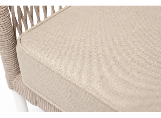 "Канны" кресло плетеное из роупа (веревки), каркас алюминий белый, роуп бежевый, ткань бежевая в Набережных Челнах