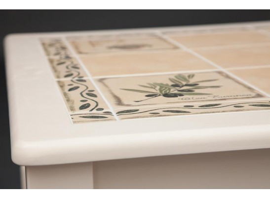 CT 3349 Стол с плиткой