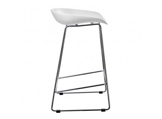 Стул полубарный Neo белый в Набережных Челнах