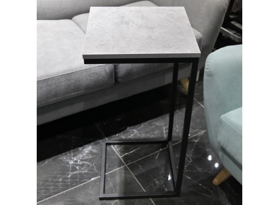 Придиванный столик Loft 35x35см, серый мрамор с чёрными ножками в Набережных Челнах